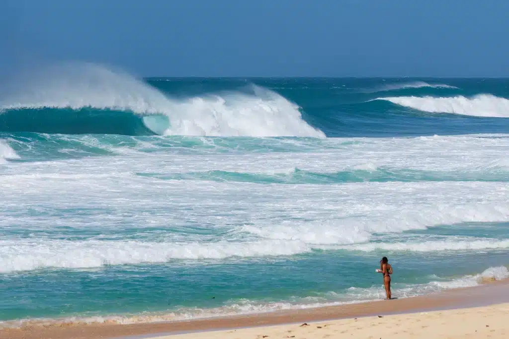 Ocean Waves ©Romuald Pliquet, Photographer