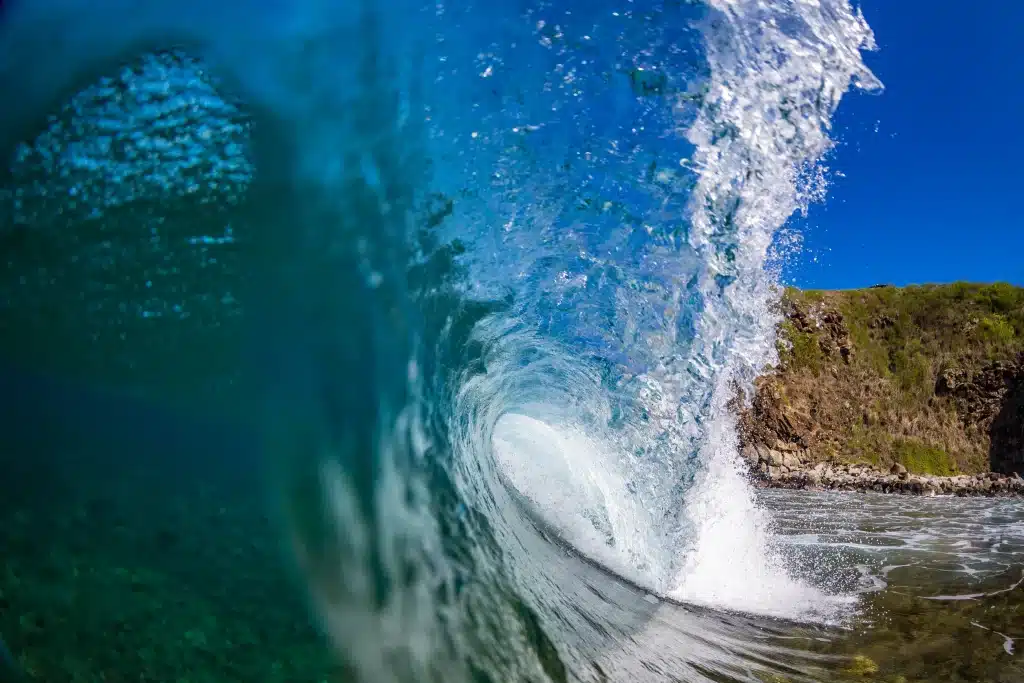 Ocean Waves ©Romuald Pliquet, Photographer