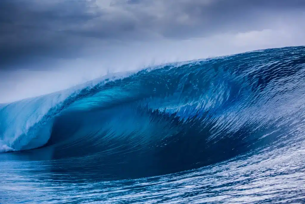 Ocean Waves ©Romuald Pliquet, Photographer