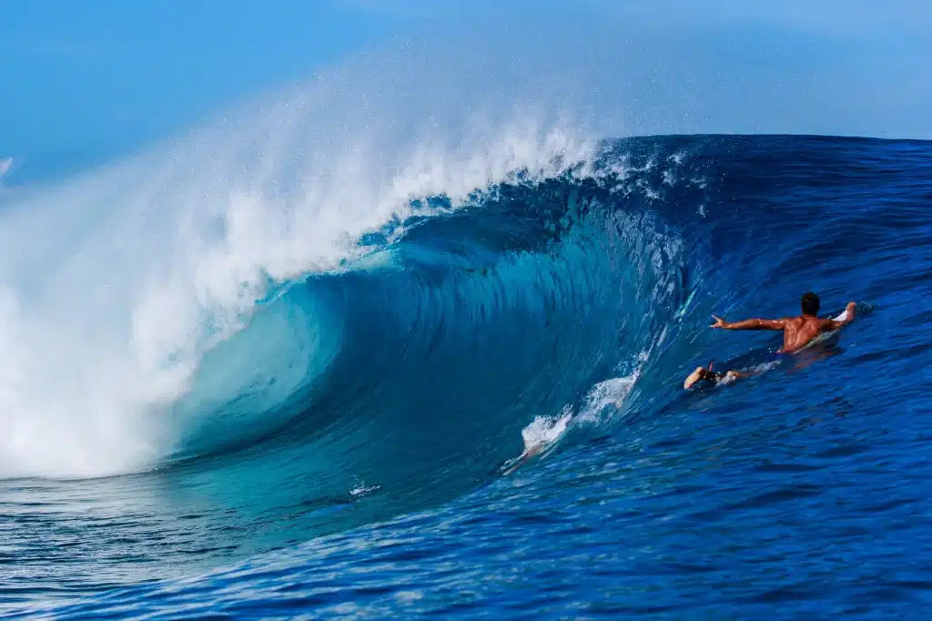 Ocean Waves ©Romuald Pliquet, Photographer